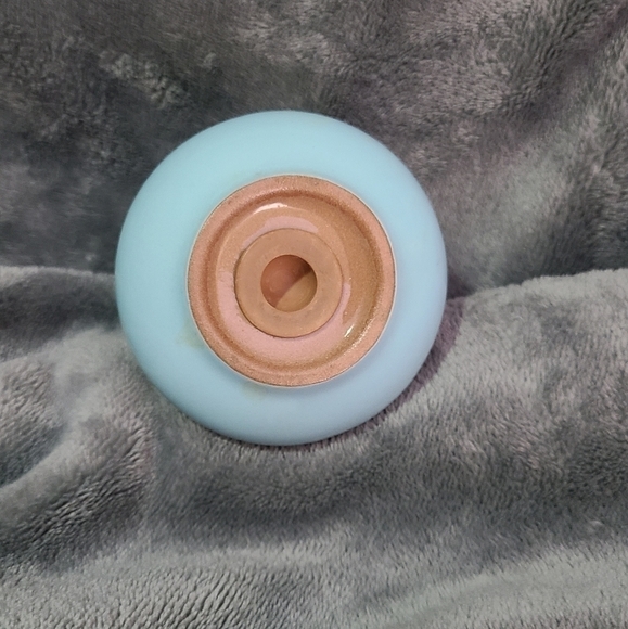 Taylor Smith and Taylor Azura Pepper Shaker - Picture 3 of 3